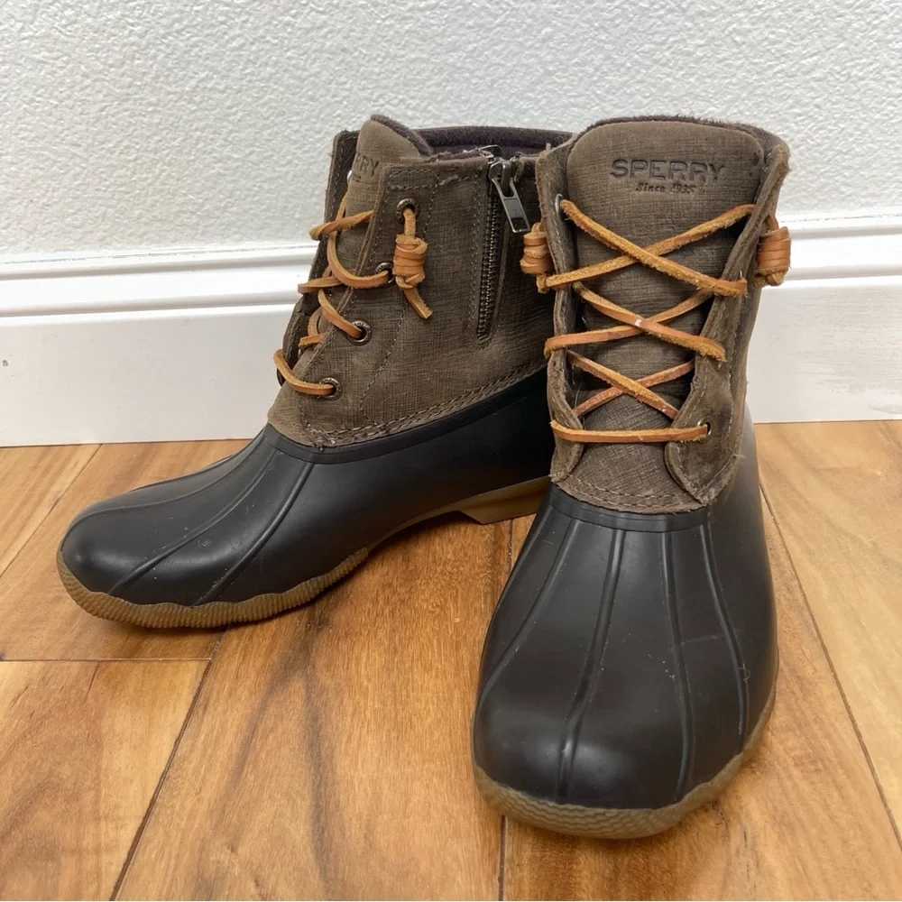 Sperry Topsider Women’s Waterproof Duck Boots Size 7